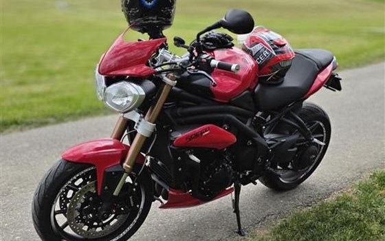 Motorrad Occasion Triumph Speed Triple 1050 - Bild 2