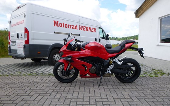 Neufahrzeug QJ Motor SRK 800 RR - Bild 1