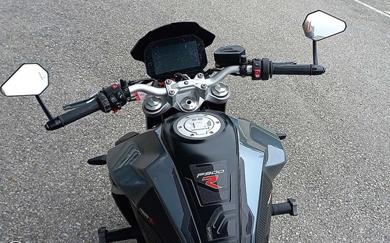 Gebrauchtmotorrad BMW F 900 R - Bild 4