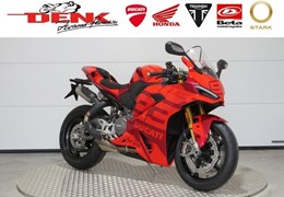 Neumotorrad Ducati Panigale V2 MM93