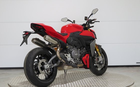 Neufahrzeug Ducati Streetfighter V2 S - Bild 7