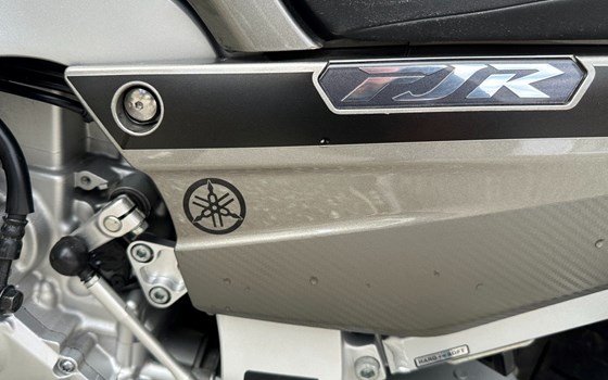 Gebrauchtmotorrad Yamaha FJR1300A - Bild 13