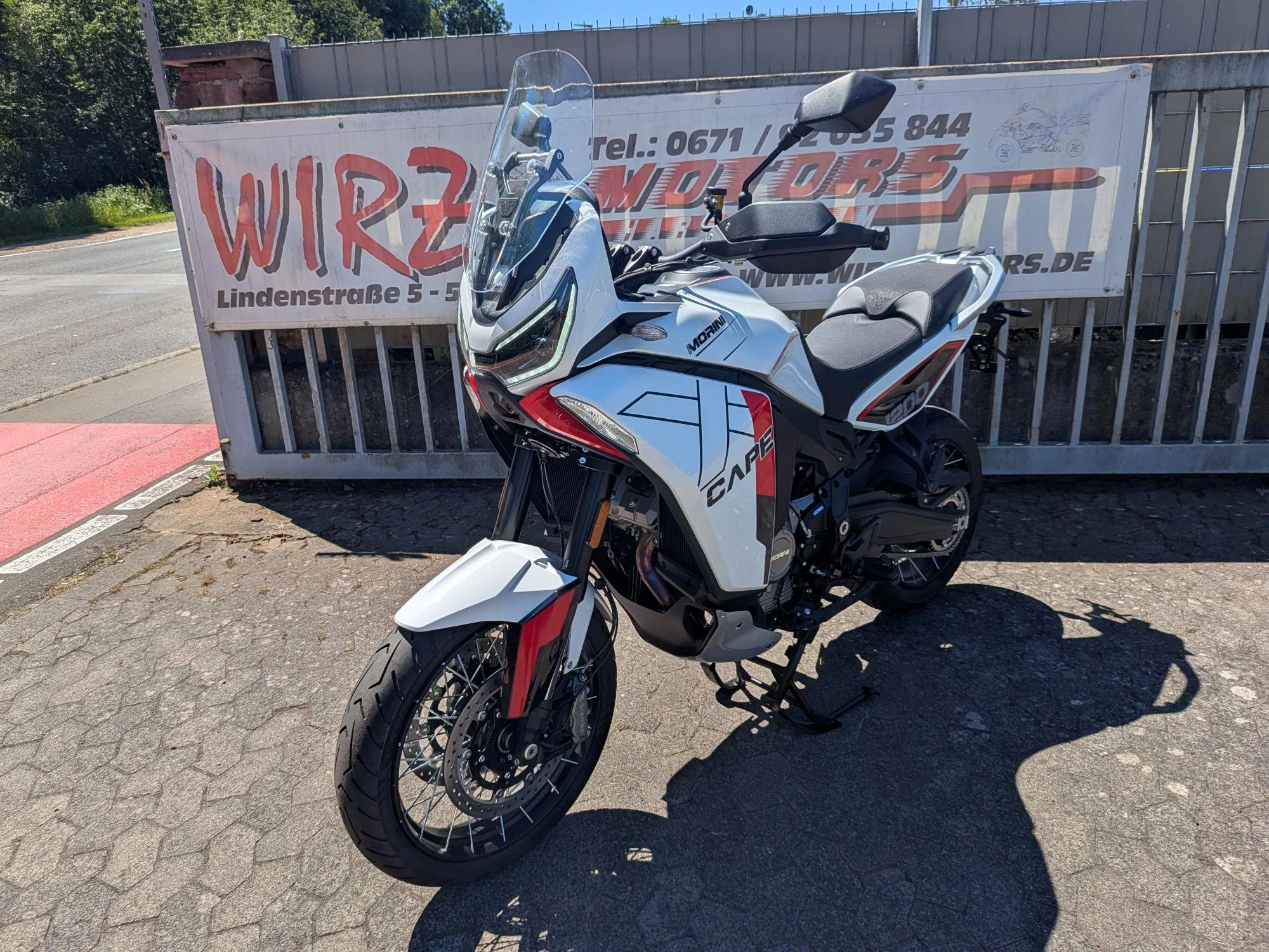 Moto Morini X-Cape 1200