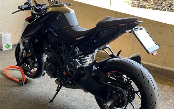 Gebrauchtmotorrad KTM 1290 Super Duke R - Bild 6