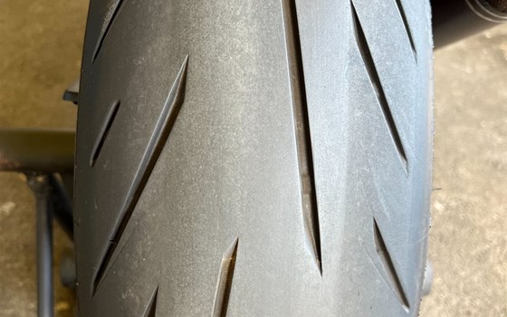 Gebrauchtmotorrad KTM 1290 Super Duke R - Bild 9