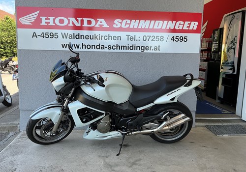 Honda CB 1100 SF X-11