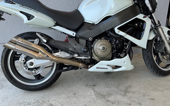 Gebrauchtmotorrad Honda CB 1100 SF X-11 - Bild 12