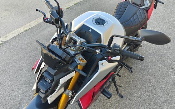 Gebrauchtmotorrad Suzuki GSX-S1000 - Bild 11