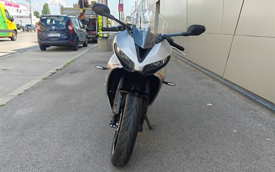 Neufahrzeug Triumph Daytona 660 - Bild 3