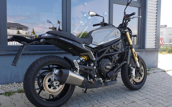 Gebrauchtmotorrad Benelli Leoncino 800 - Bild 4
