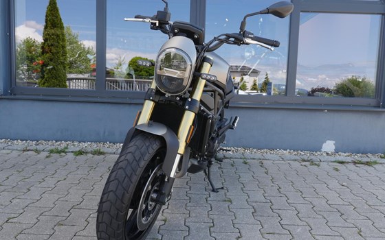 Gebrauchtmotorrad Benelli Leoncino 800 - Bild 7