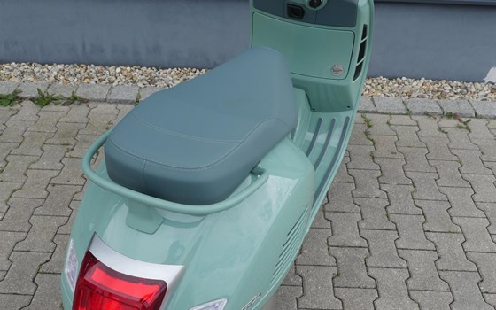 Neufahrzeug Vespa GTS 80th 310 - Bild 8
