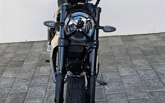 Motorrad Occasion Ducati Scrambler Icon Dark - Bild 3