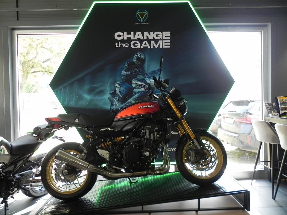 Kawasaki Z900 RS SE
