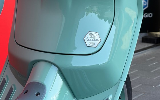 Neufahrzeug Vespa Primavera 80th 125 - Bild 5