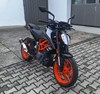 KTM 390 Duke