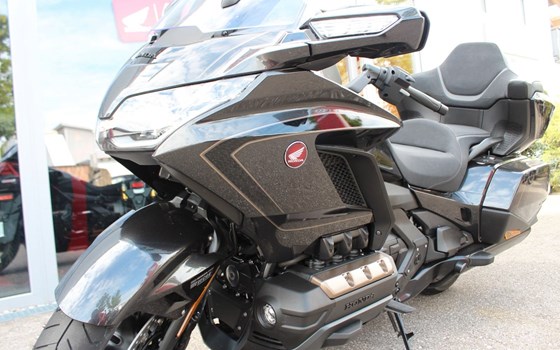 Gebrauchtmotorrad Honda GL 1800 Goldwing Tour DCT - Bild 3