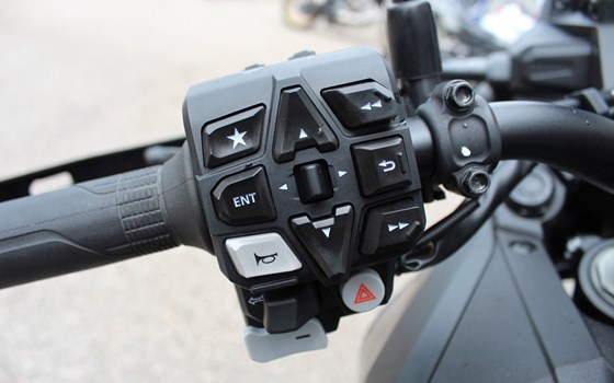 Gebrauchtmotorrad Honda CRF1100L Africa Twin - Bild 7