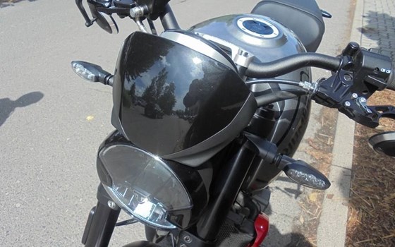 Gebrauchtmotorrad Triumph Trident 660 - Bild 8