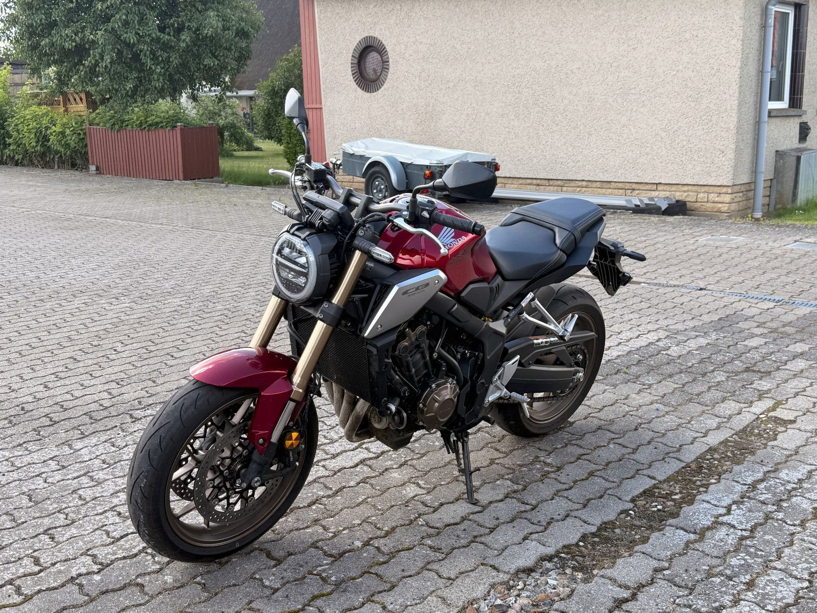 Honda CB650R