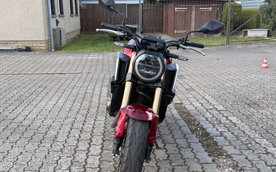 Gebrauchtmotorrad Honda CB650R - Bild 3