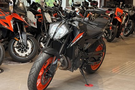 KTM 790 Duke