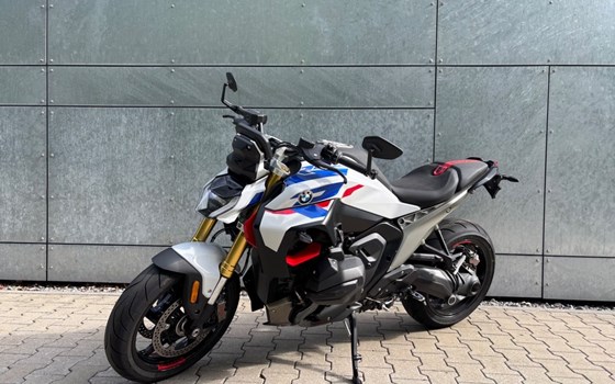 Gebrauchtmotorrad BMW R 1300 R - Bild 3