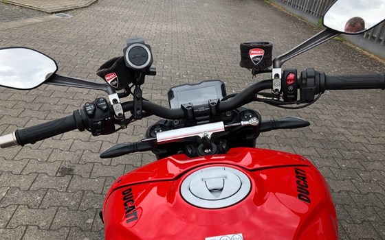 Gebrauchtmotorrad Ducati Streetfighter V4 - Bild 17