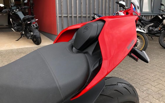 Gebrauchtmotorrad Ducati Streetfighter V4 - Bild 6