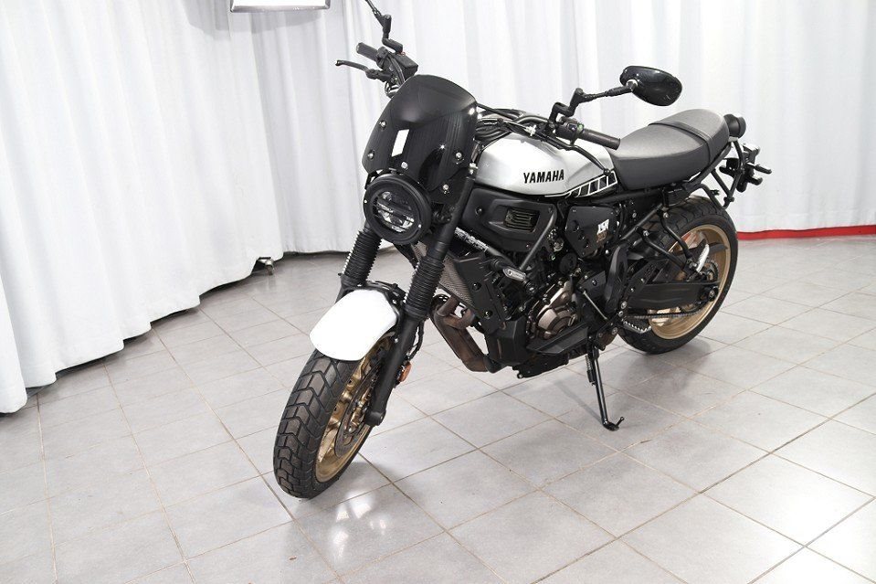 Yamaha XSR700 Legacy