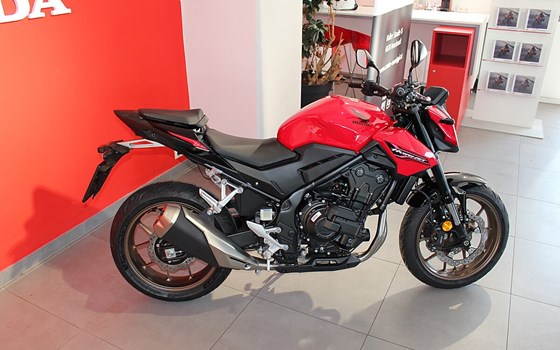 Neufahrzeug Honda CB500 Hornet E-Clutch - Bild 3