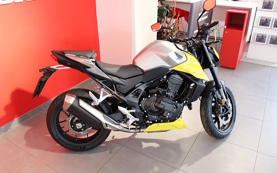 Neufahrzeug Honda CB750 Hornet E-Clutch - Bild 3