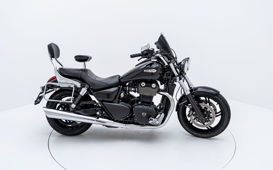 Motorrad Occasion Triumph Thunderbird Storm - Bild 1