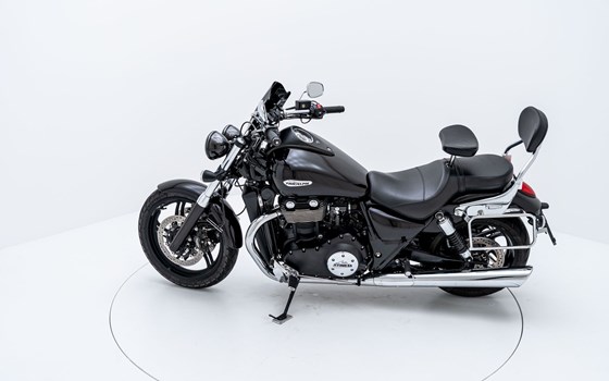Motorrad Occasion Triumph Thunderbird Storm - Bild 6