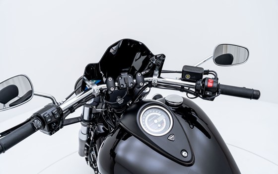 Motorrad Occasion Triumph Thunderbird Storm - Bild 8