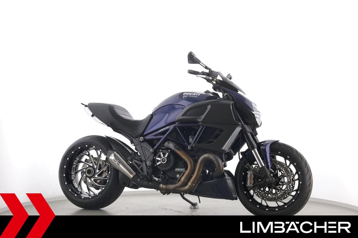 Ducati Diavel Cromo