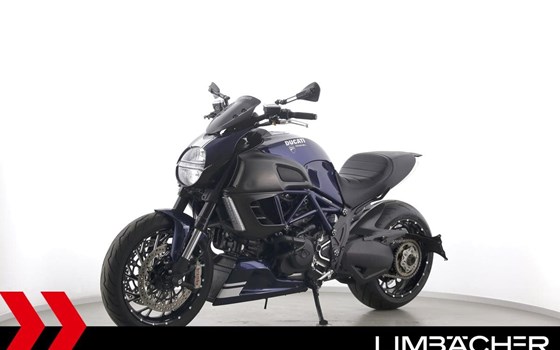 Gebrauchtmotorrad Ducati Diavel Cromo - Bild 4
