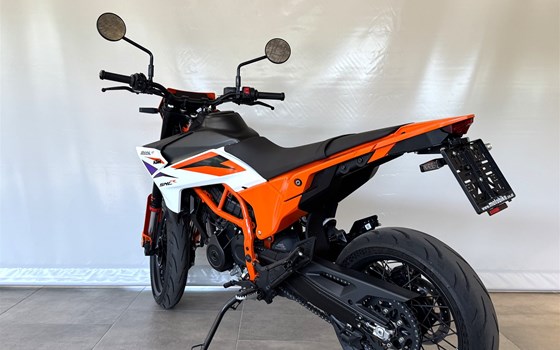 Gebrauchtmotorrad KTM 390 SMC R - Bild 5