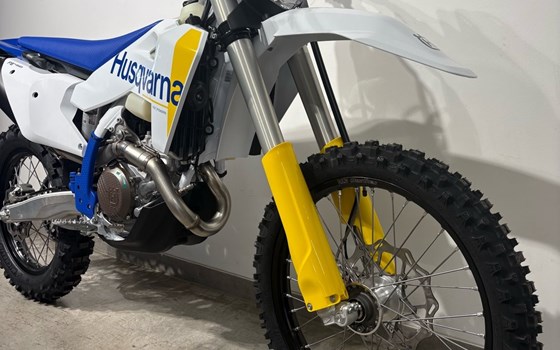 Neufahrzeug Husqvarna FE 450 - Bild 2