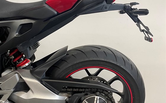 Gebrauchtmotorrad Honda CB 1000 R - Bild 10