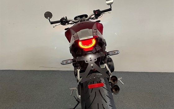 Gebrauchtmotorrad Honda CB 1000 R - Bild 11