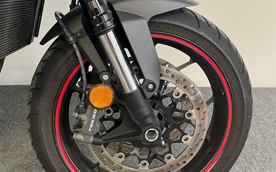 Gebrauchtmotorrad Honda CB 1000 R - Bild 3