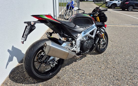 Gebrauchtmotorrad Aprilia Tuono V4 1100 Factory - Bild 3