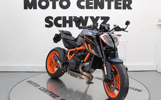 Motorrad Occasion KTM 1290 Super Duke R - Bild 3