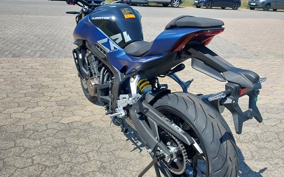 Neufahrzeug QJ Motor SRK 800 - Bild 13