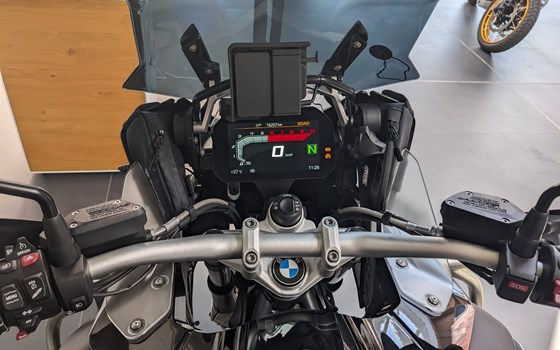 Gebrauchtmotorrad BMW R 1200 GS Adventure - Bild 11