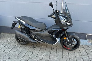 Angebot Aprilia SR GT 400