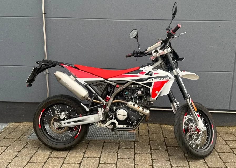 Fantic XMF 125 Performance
