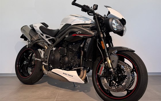 Gebrauchtmotorrad Triumph Speed Triple RS - Bild 3