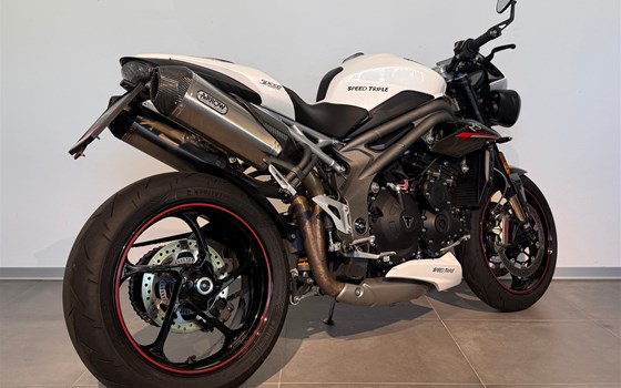 Gebrauchtmotorrad Triumph Speed Triple RS - Bild 5